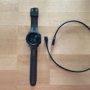 Garmin Instinct